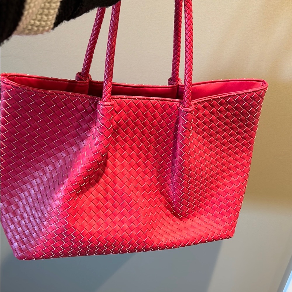 Lulu Dharma Tote Bag